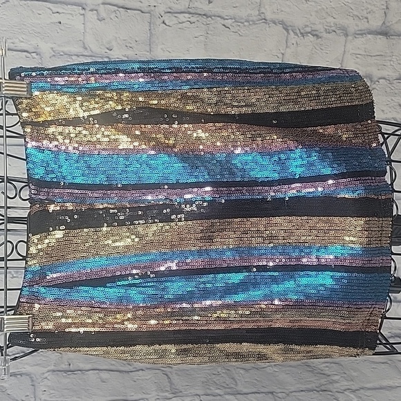 *BLUSH Multicolored Sequined Mini‎ Skirt Small - Picture 5 of 6